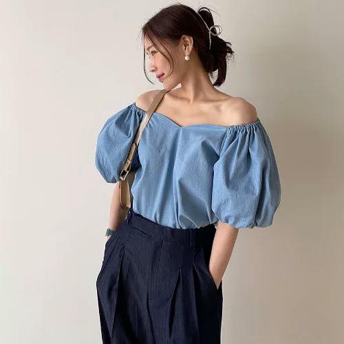 Áo kiểu trễ vai tay ngắn