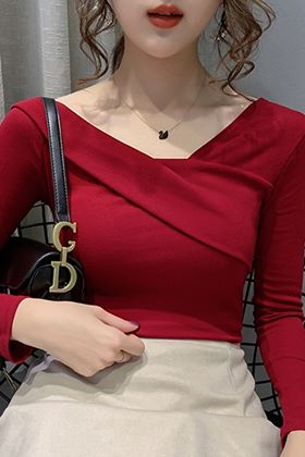 ÁO THUN LỆCH VAI DÀI TAY BODY