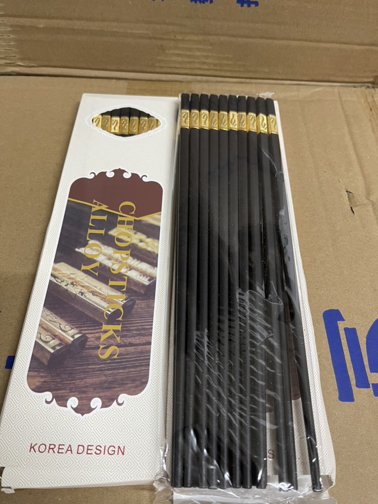 Đũa Mạ Vàng 27CM ( Thùng 100 )