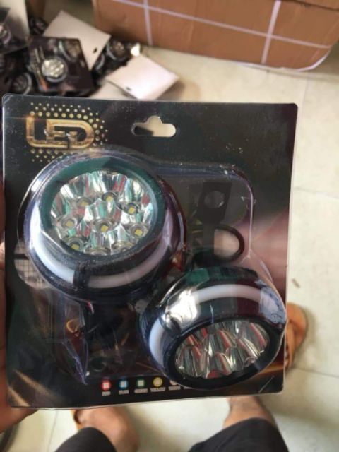 Đèn trợ sáng 9 bóng viền màu 12V