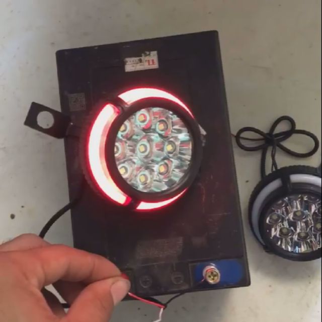 Đèn trợ sáng 9 bóng viền màu 12V