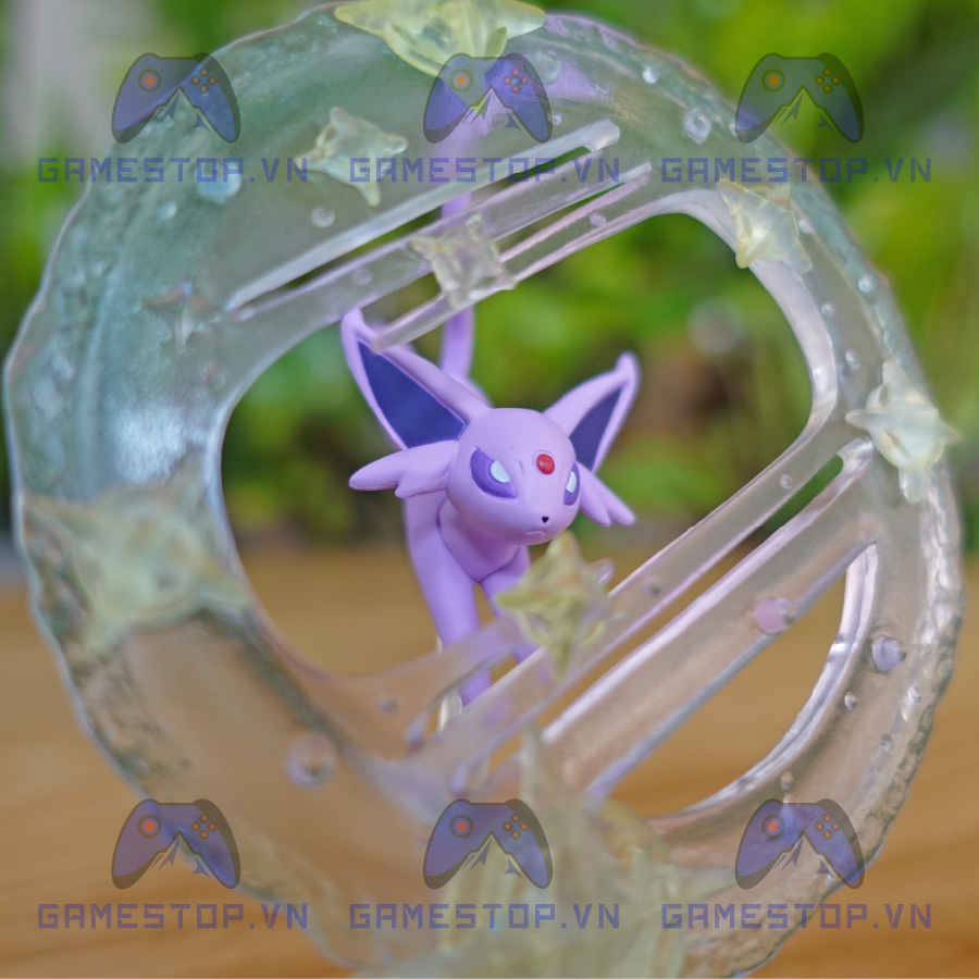 Espeon deals light screen