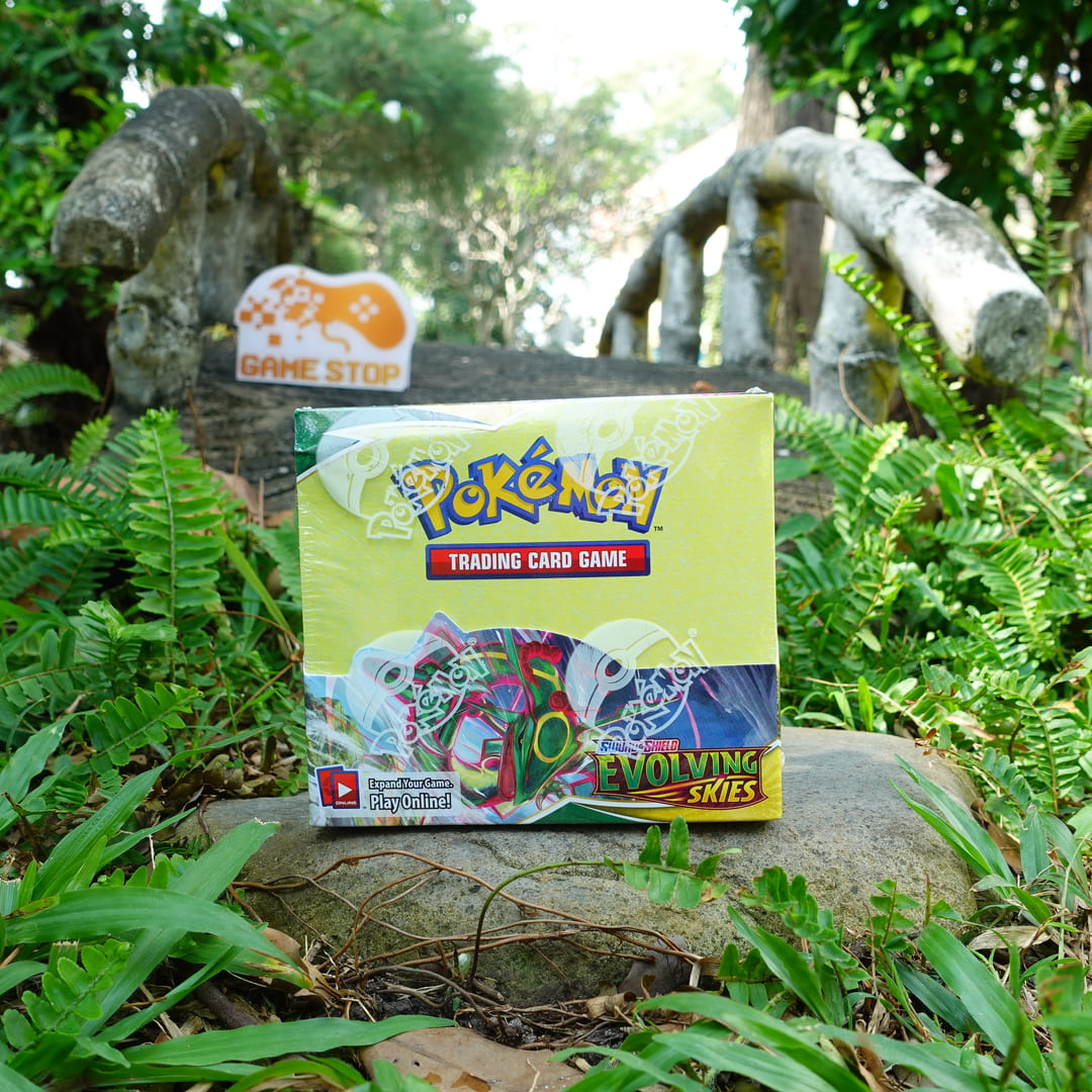 Pokemon Evolving Skies Booster Box (French)