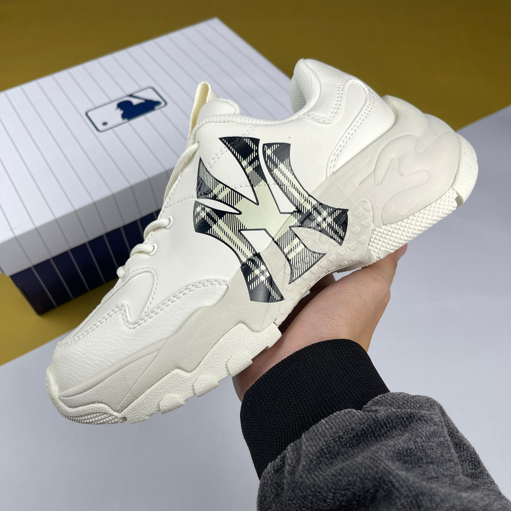 Giày MLB Bigball Chunky Check New York Yankees, MLB NY Đen Kem [S]