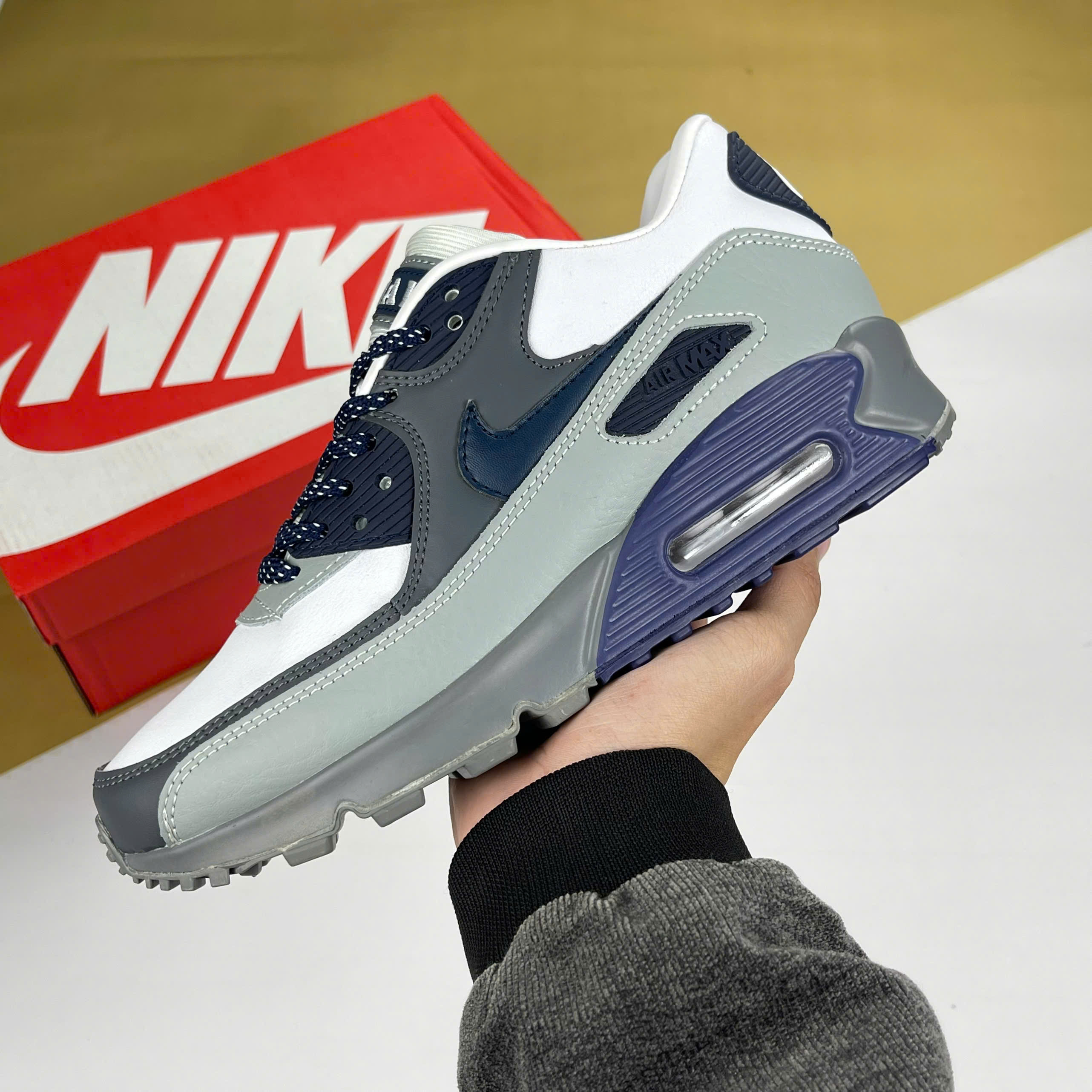 Giày Nike Air Max 90 Lahar Escape Xám Trắng Navy