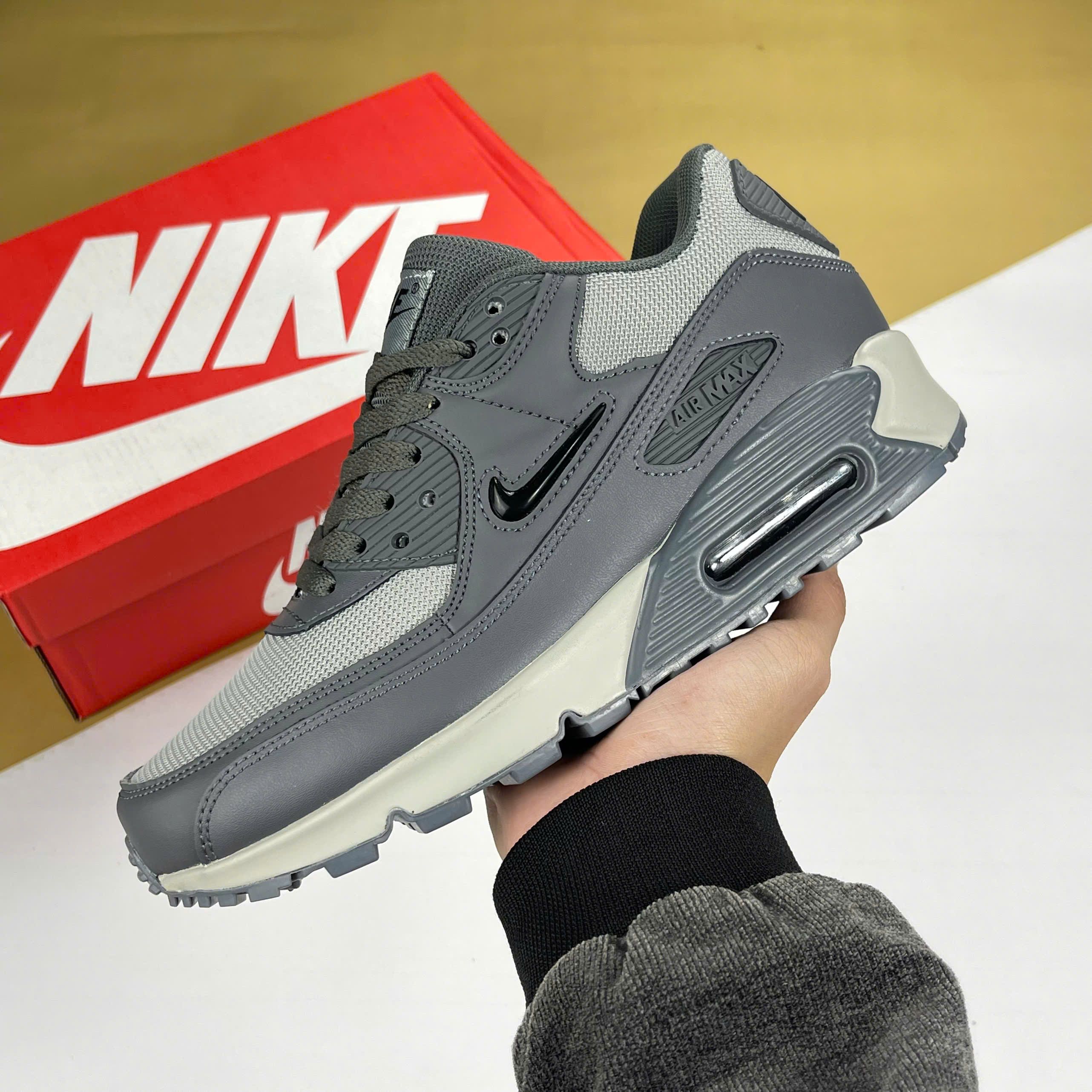 Giày Nike Air Max 90 Jewel Wolf Grey Xám