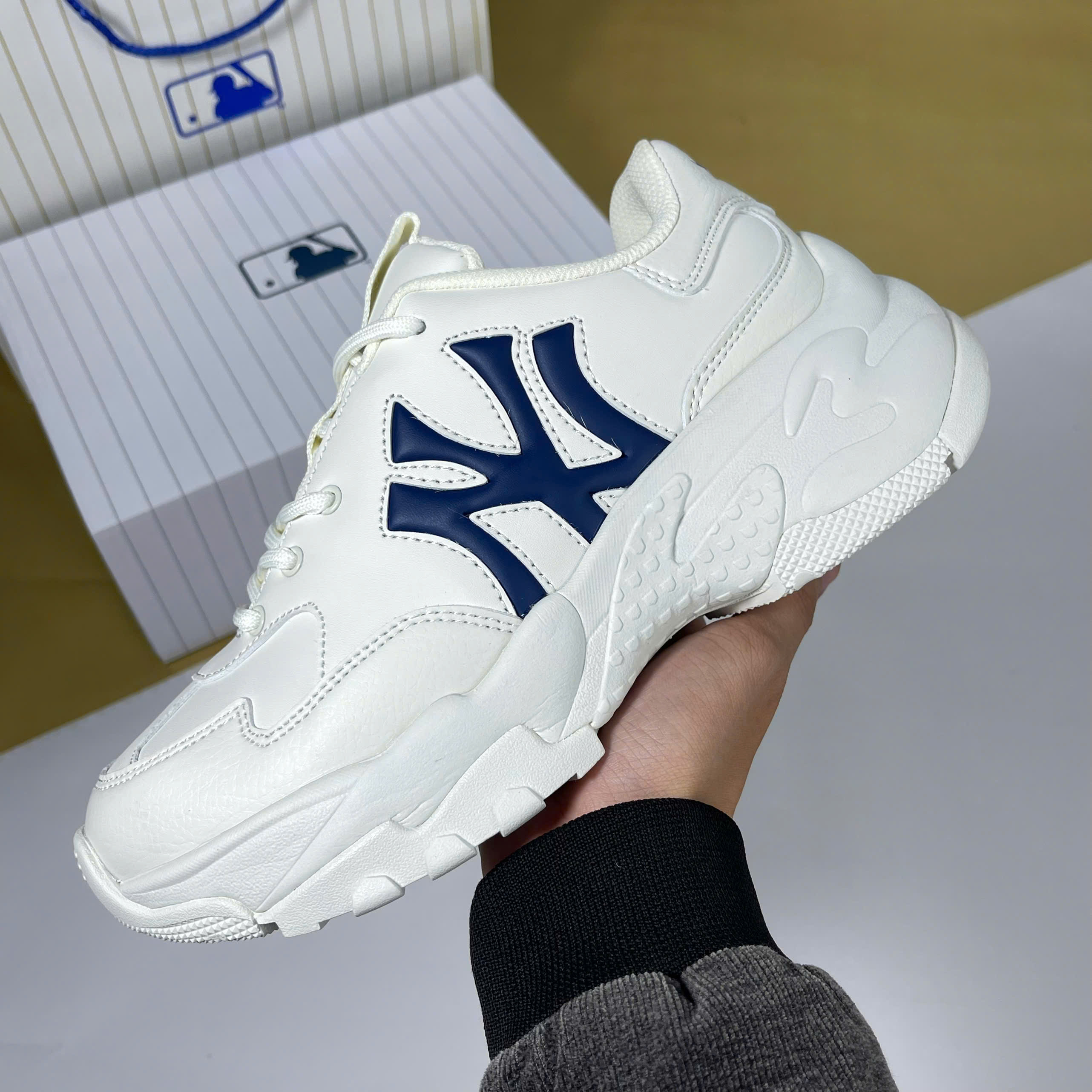 Giày MLB Big Ball Beige White Blue Trắng NY Xanh Navy