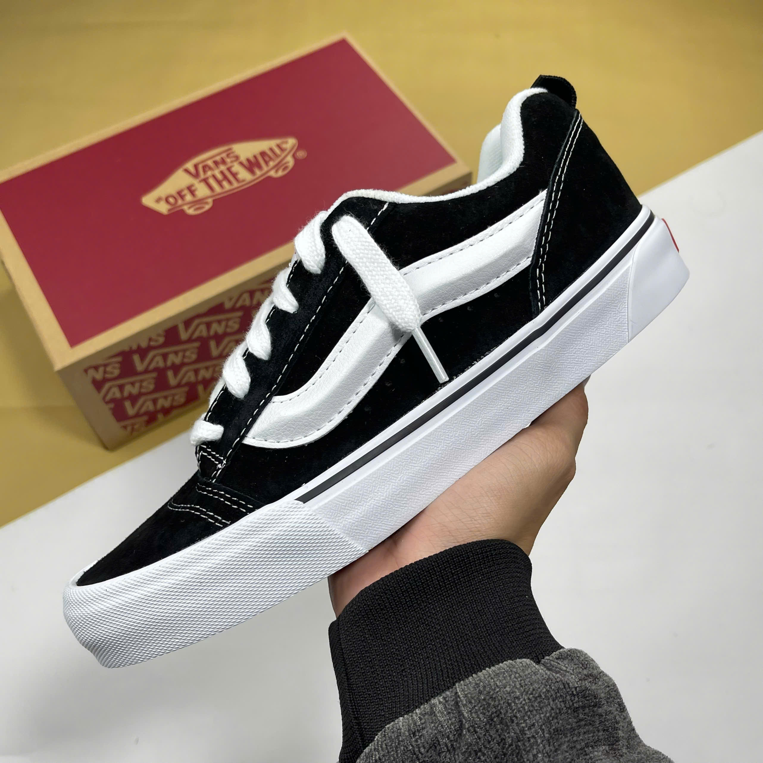 Giày Vans Knu Skool Black White Đen Trắng