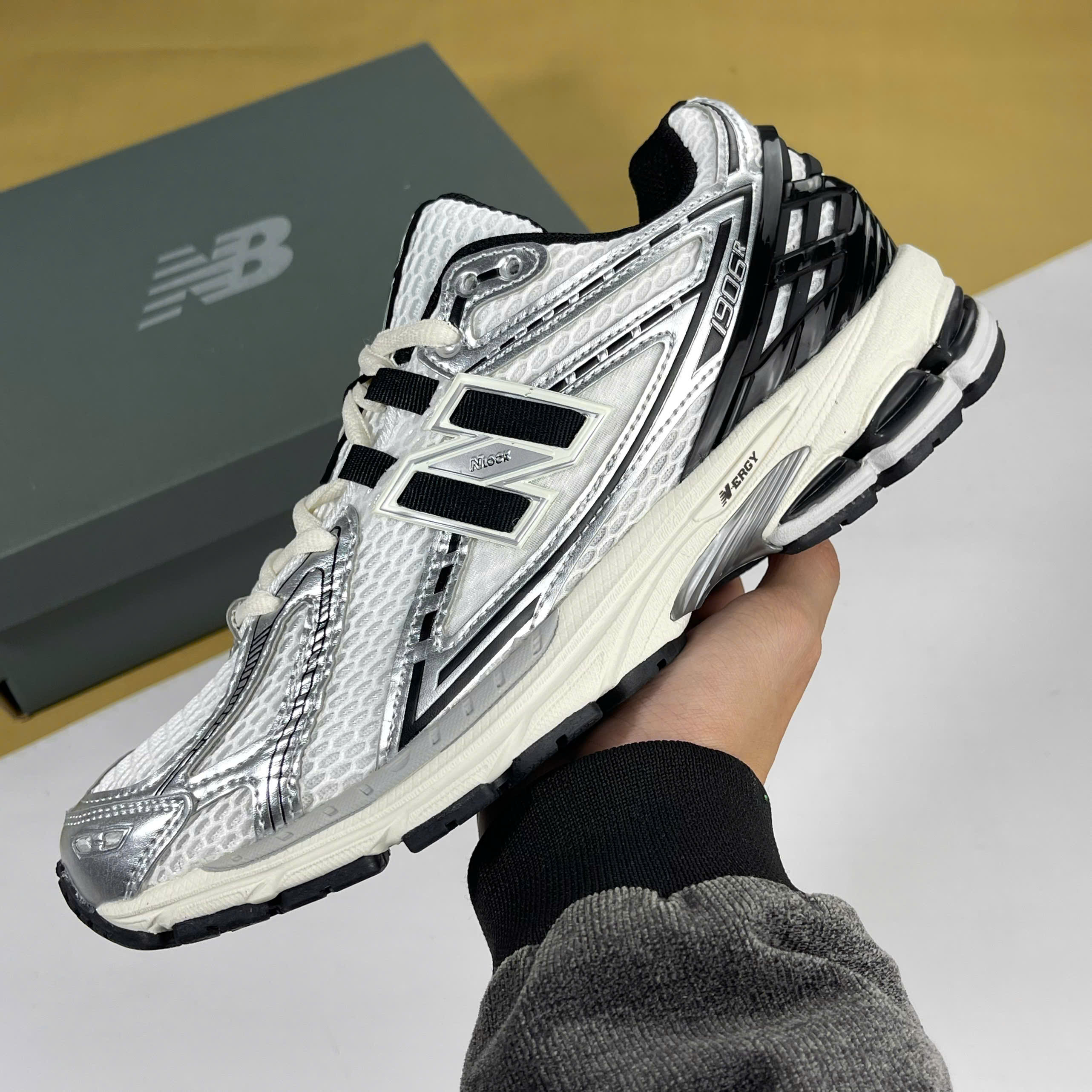 Giày New Balance 1906 Metallic Black Xám Đen