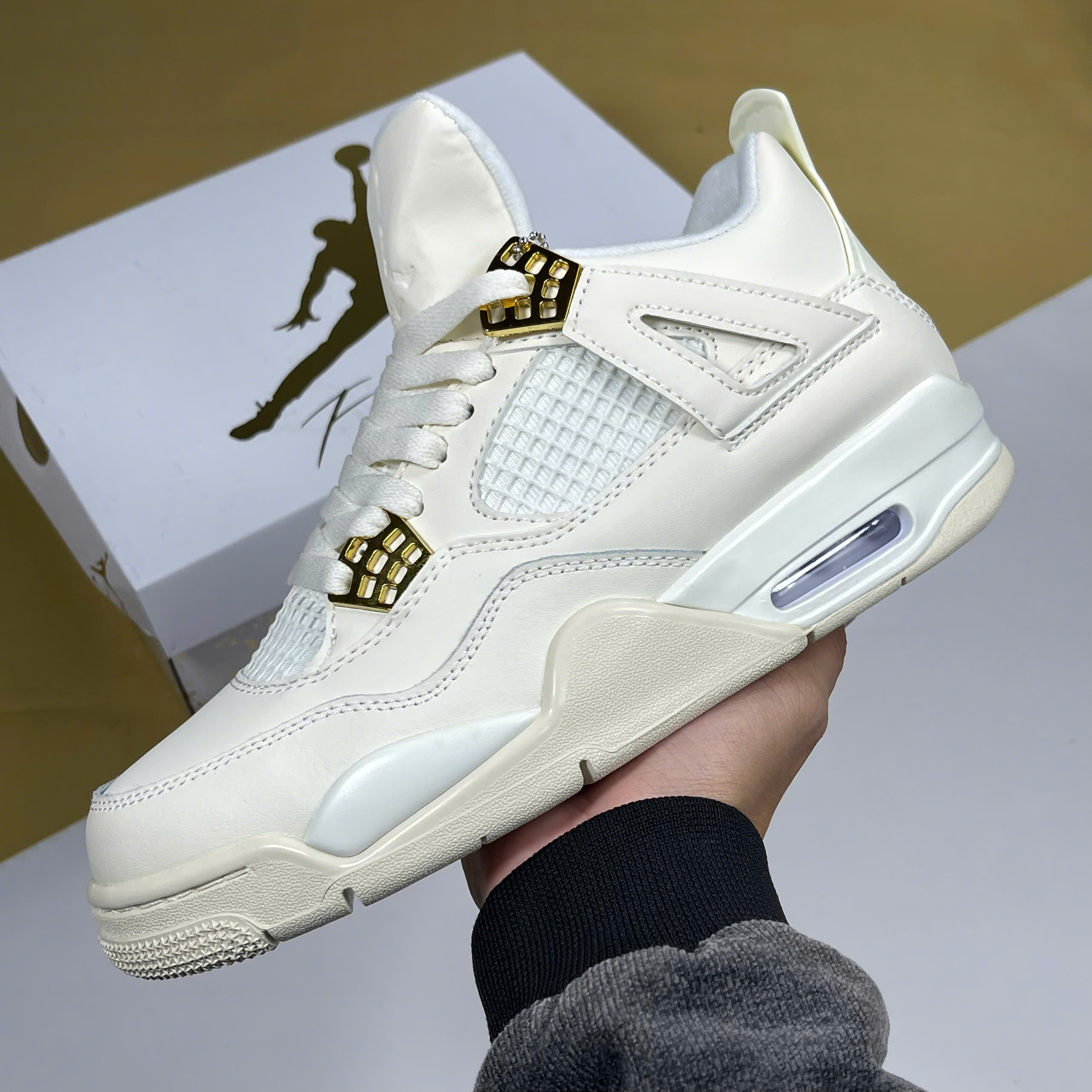 Giày Nike Air Jordan 4 Metallic Gold Kem Vàng - Nike giày thể thao chất lượng