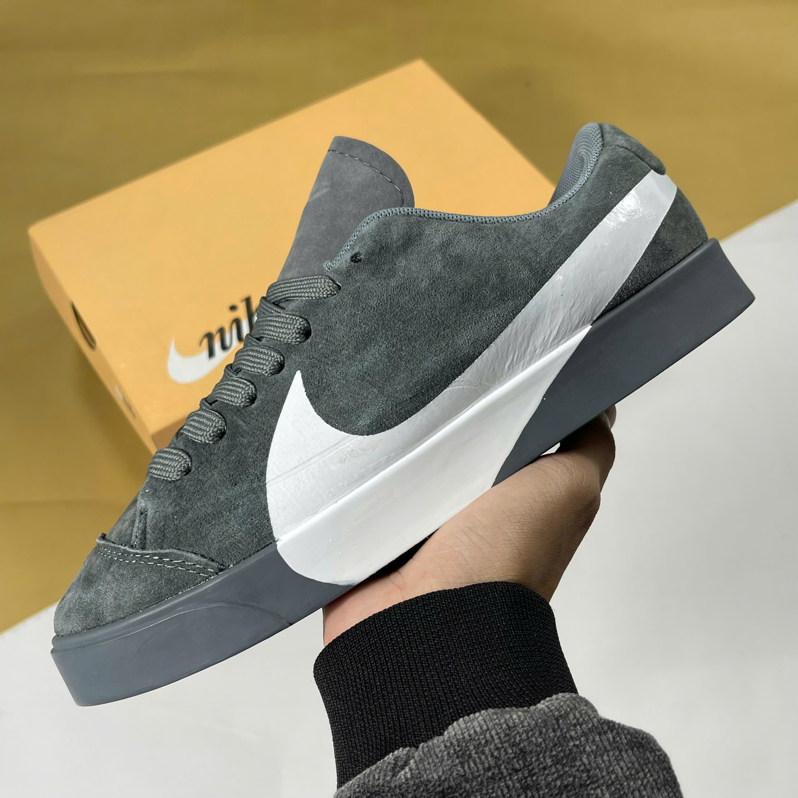 Giày Nike Blazer City Grey White Xám Trắng
