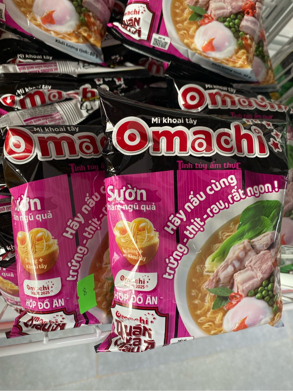 Mì gói Omachi Sườn hầm ngũ quả 30 gói x 80gr