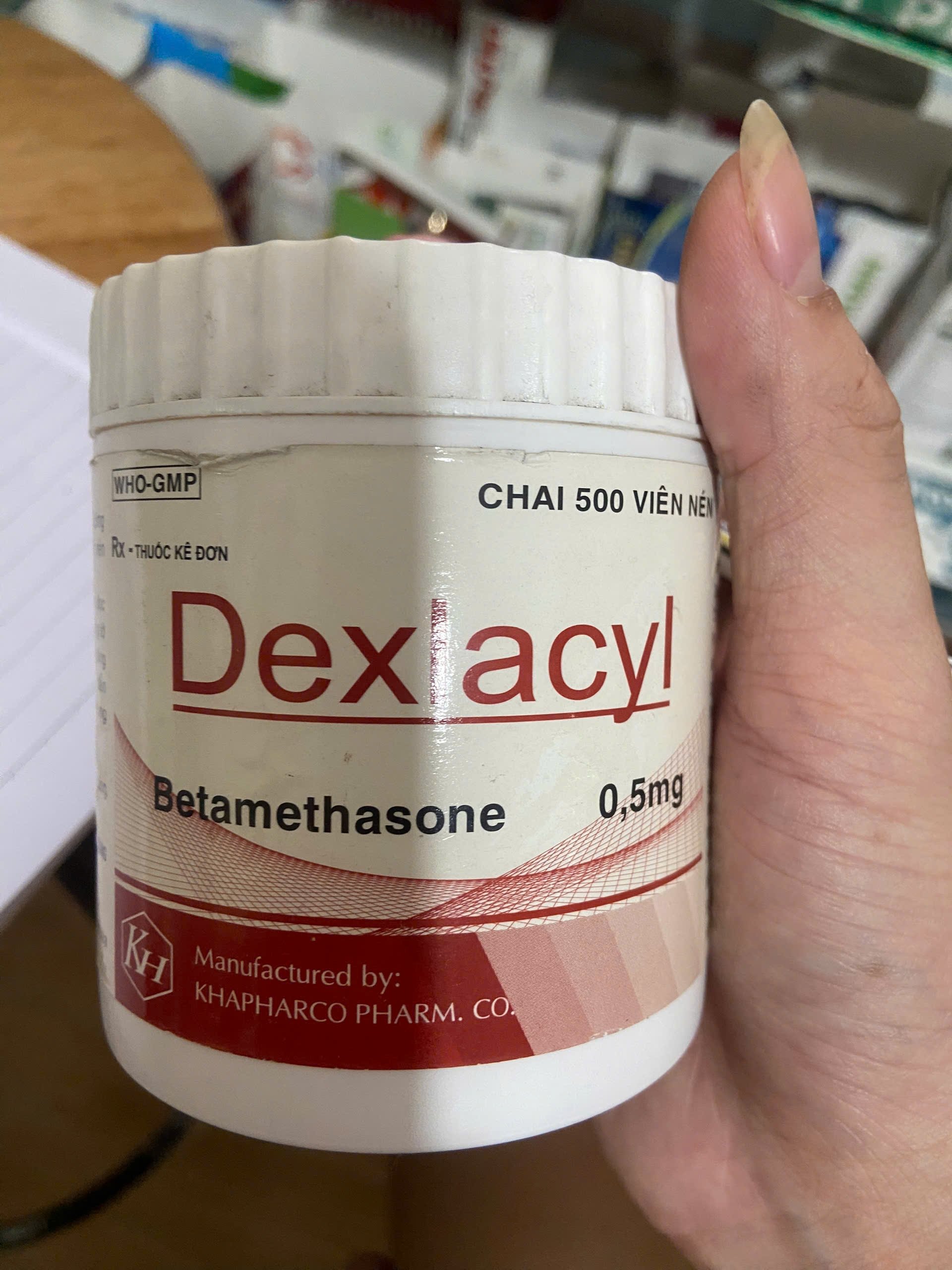 Dexlayl (Betamethason)-duoc-ban-tai-Nhà thuốc Tâm Đức