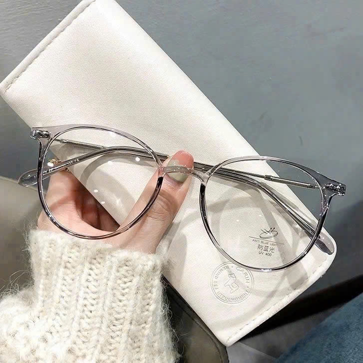 Mắt kính gọng sắt