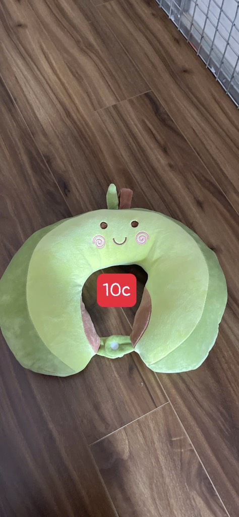 QUÀNG CỔ TRÁI BƠ