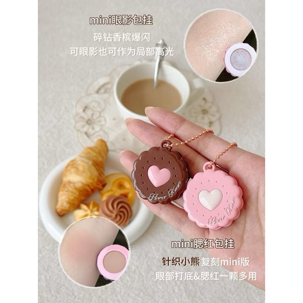 MÁ HỒNG HOA BIẾT MINI (BÁNH QUY NÂU)