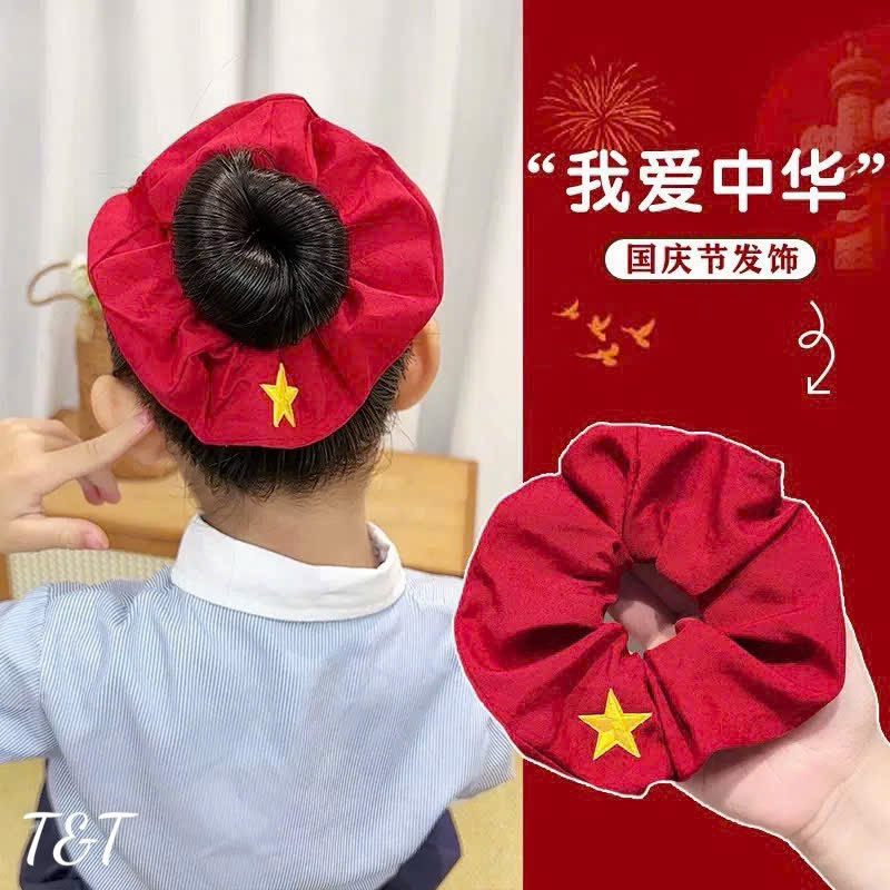 CỘT CỜ ĐỎ SAO VÀNG LỚN