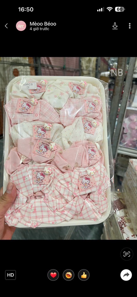 CỘT VẢI TRẮNG CARO KITTY HỒNG