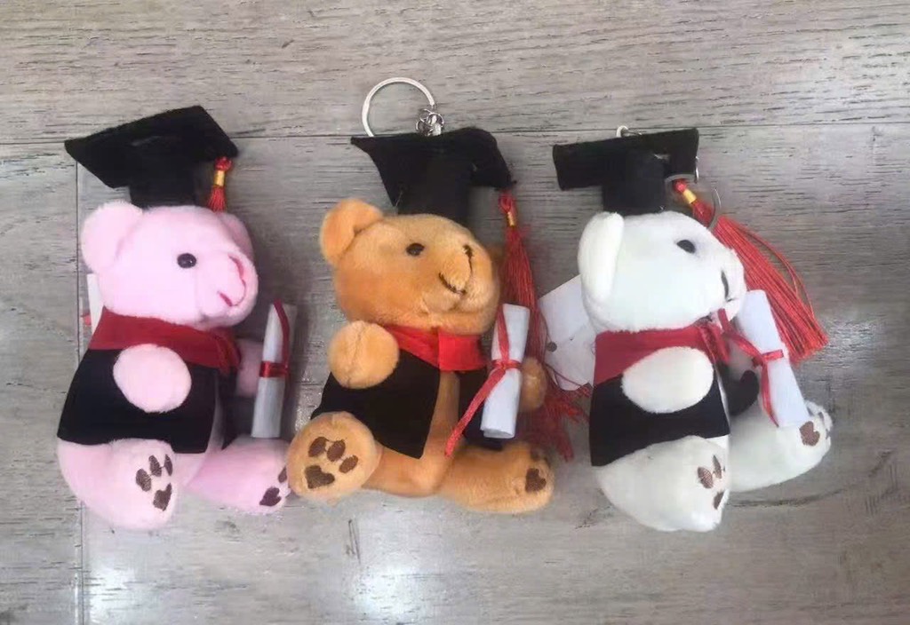 GẤU TỐT NGHIỆP